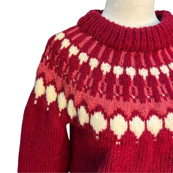 ♥️SOLD♥️Handmade Vintage Fair Isle Pullover Chunky Knit Wool Sweater Size S/M - Picture 5 of 8